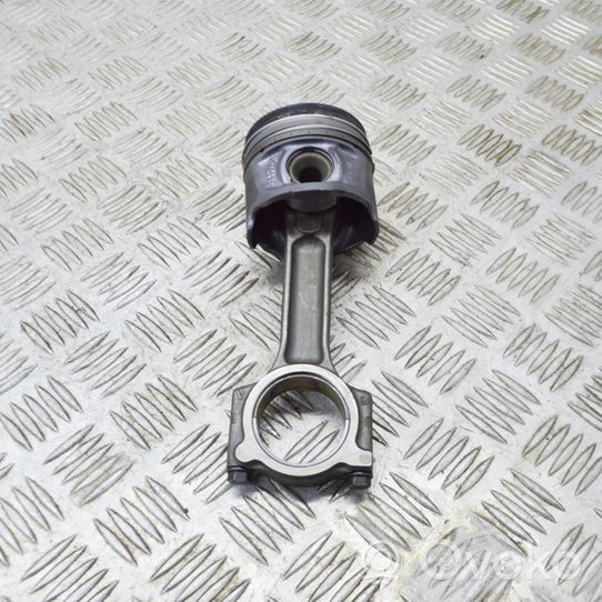 Mercedes-Benz Citan W415 Piston A6070302100