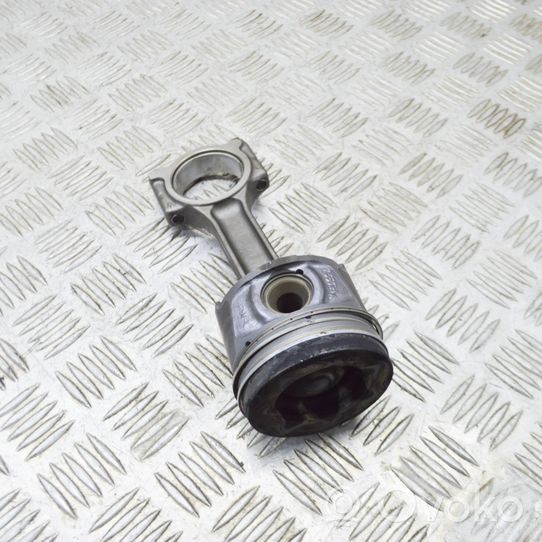 Mercedes-Benz Citan W415 Piston A6070302100