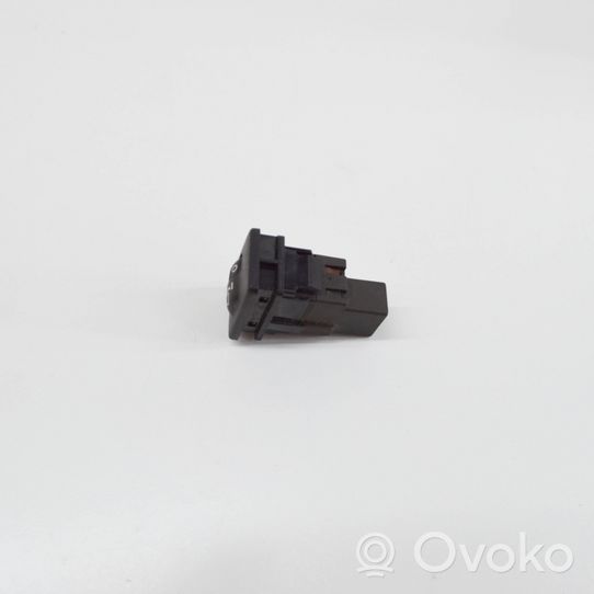 Toyota Yaris Przycisk / Pokrętło regulacji świateł 8415202070