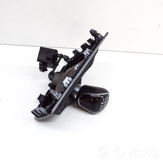 Ford Focus Drążek / Pokrętło zmiany biegów BM51A045B79