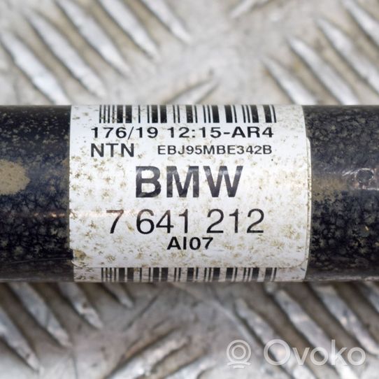 BMW i3 Galinis pusašis 7641212