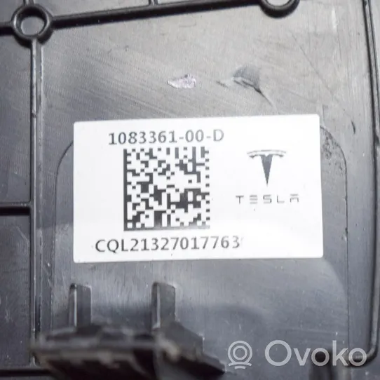 Tesla Model 3 Verkleidung Armaturenbrett Cockpit seitlich 108336100D