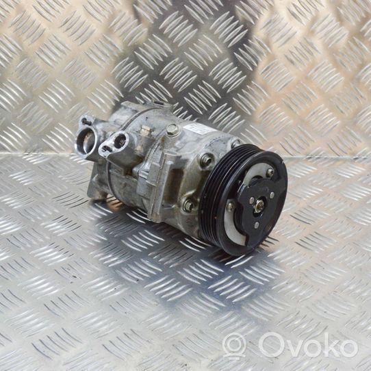 Volkswagen Tiguan Oro kondicionieriaus kompresorius (siurblys) 5Q0816803F