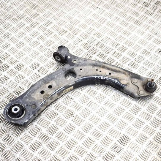 Volkswagen Golf VIII Braccio di controllo sospensione anteriore inferiore/braccio oscillante 5WA407152