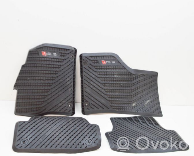 Audi A3 S3 8V Kit tapis de sol auto 8V6061221