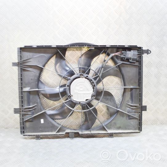 Mercedes-Benz C W205 Convogliatore ventilatore raffreddamento del radiatore 3135103838