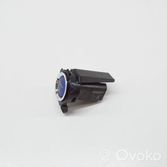 Toyota Camry VIII XV70  Moottorin start-stop-painike/kytkin 5544633250