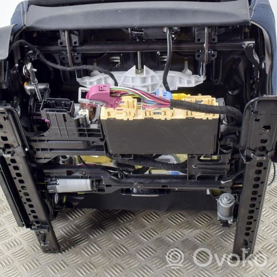 Mercedes-Benz EQC Kit intérieur 