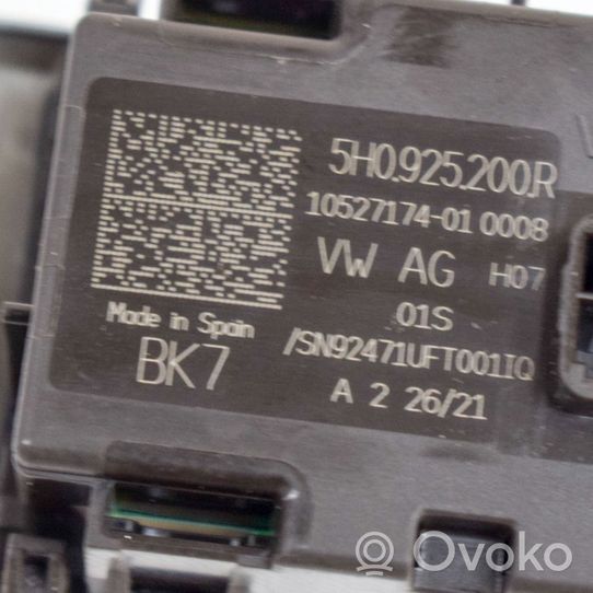 Volkswagen Golf VIII Kit interrupteurs 5H0925200R