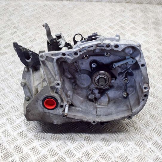 Renault Clio III Boîte de vitesses manuelle à 6 vitesses 8200278017