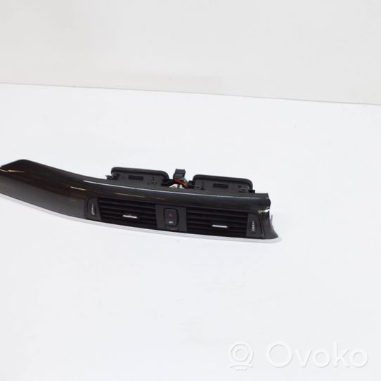 BMW 4 F32 F33 Rivestimento del vano portaoggetti del cruscotto 9218552