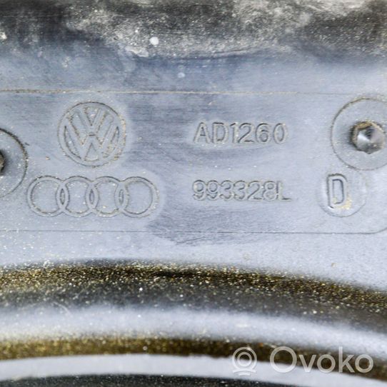 Audi A4 S4 B8 8K Jäähdyttimen jäähdytinpuhaltimen suojus 8K0121003M