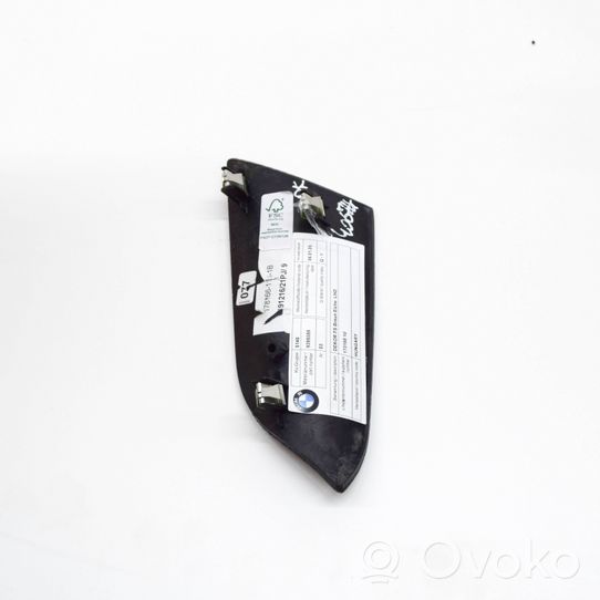 BMW i3 Kojelaudan hansikaslokeron lista 9399355