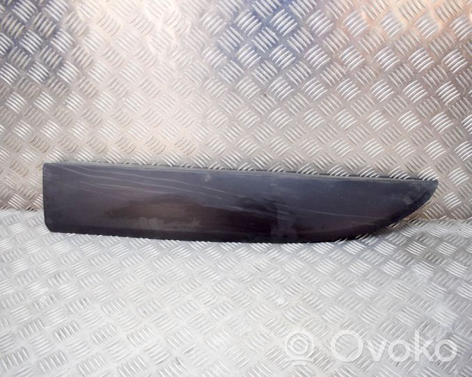 Opel Vivaro Rivestimento della portiera anteriore (modanatura) 93867925