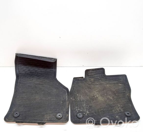 Volkswagen PASSAT B8 Set di tappetini per auto 3G0061512