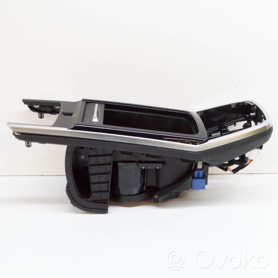 KIA Niro Center console 84670Q4000