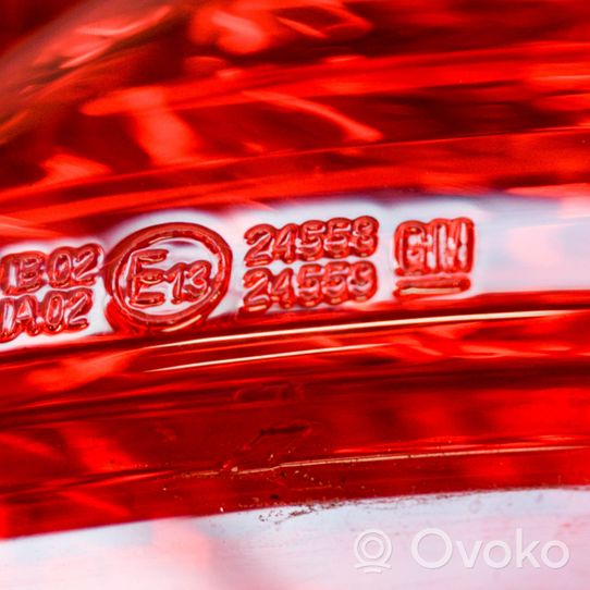Opel Mokka X Rear fog light E1324558E1324559