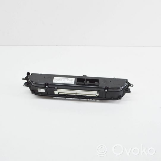Audi A5 Przełącznik / Włącznik nawiewu dmuchawy 8W0820043G
