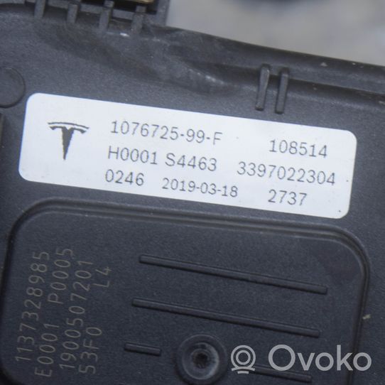 Tesla Model 3 Wischergestänge Wischermotor vorne 3397022304