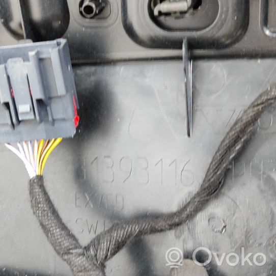Volvo XC90 Verkleidung Tür hinten 31393116