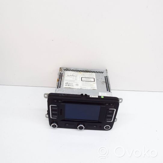 Volkswagen Tiguan Panel / Radioodtwarzacz CD/DVD/GPS 3C8035279G