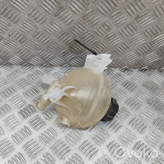 Opel Grandland X Coolant expansion tank/reservoir 9678514680