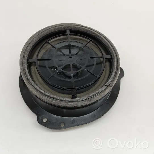 Audi A5 Enceinte de porte arrière 8W5035411