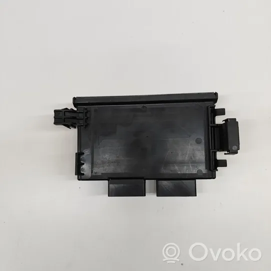 Ford Mondeo MK V Bagāžnieka pārsega vadības bloks DG9T14B673AT