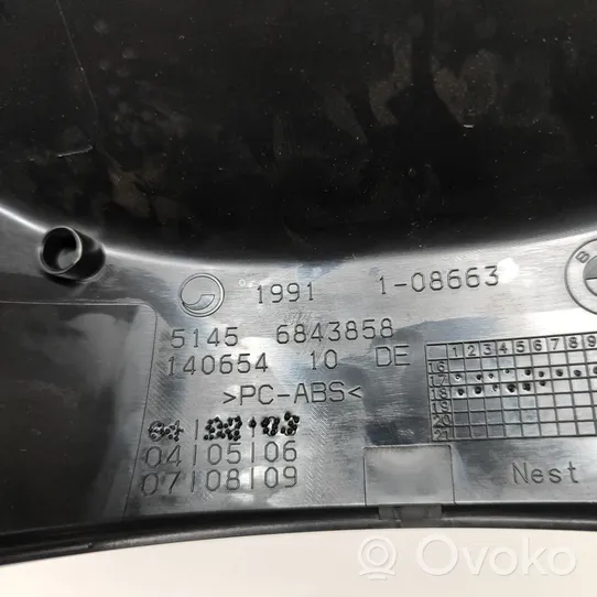 BMW 2 F45 Rivestimento del piantone del volante 6843858