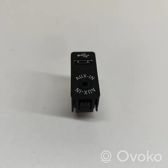 BMW 3 F30 F35 F31 Câble adaptateur AUX 9229246