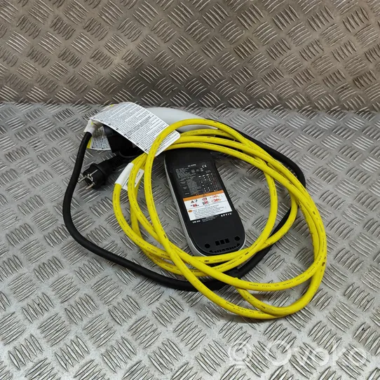 Volkswagen ID.4 Kabel do ładowania samochodu elektrycznego 1EA971675AP