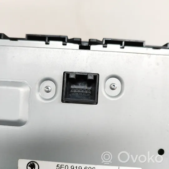 Skoda Octavia Mk3 (5E) Monitor / wyświetlacz / ekran 5E0919606