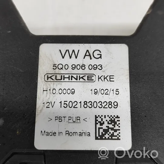 Audi A3 S3 8V Degalų (kuro) siurblio valdymo blokas 5Q0906093