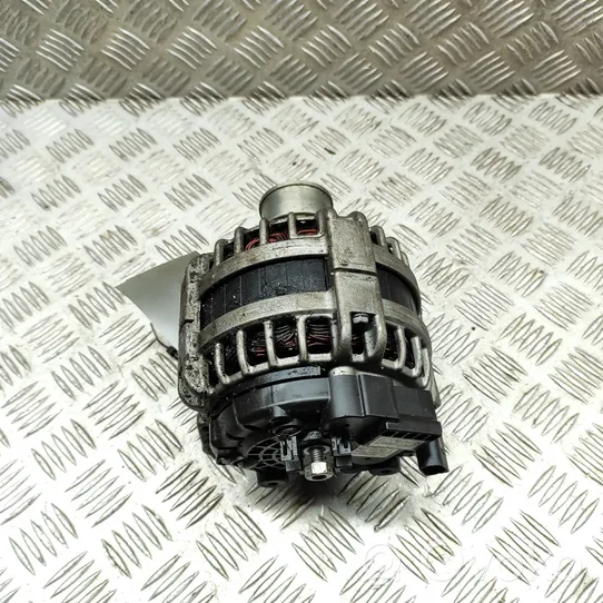 Volkswagen Golf VIII Generatore/alternatore 05E903027B