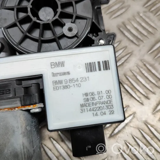 BMW 4 G22 G23 G24 G26 Elektryczny podnośnik szyby drzwi tylnych 9854231