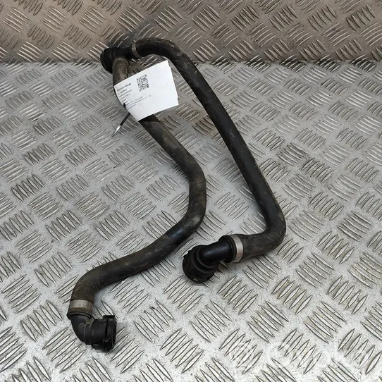 BMW 1 E82 E88 Engine coolant pipe/hose 7797260