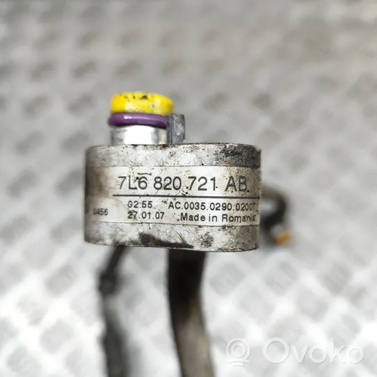 Audi Q7 4L Tubo flessibile aria condizionata (A/C) 7L6820721AB