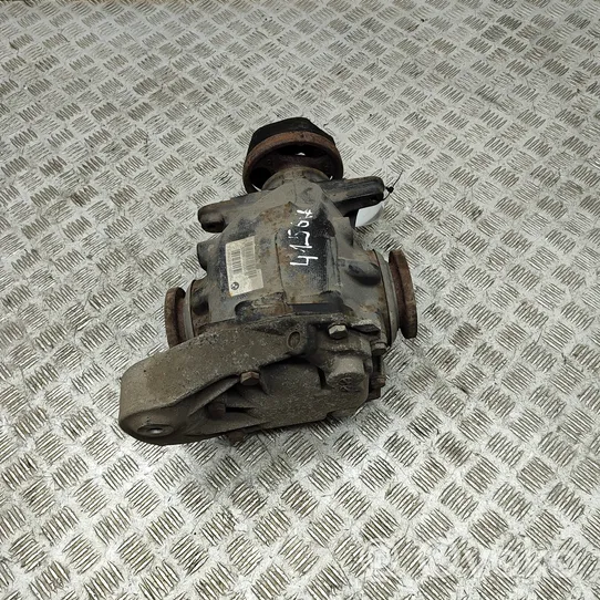 BMW 1 E82 E88 Mechanizm różnicowy tylny / Dyferencjał 7591020