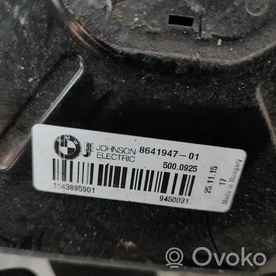 BMW 3 F30 F35 F31 Ventiliatoriaus sparnuotė 8641947