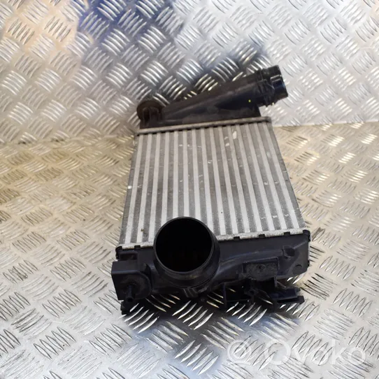 Nissan Qashqai Radiatore intercooler 