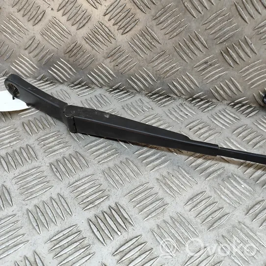 Volkswagen Transporter - Caravelle T5 Windshield/front glass wiper blade 7E1955410B