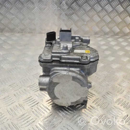 Toyota RAV 4 (XA40) Compressore aria condizionata (A/C) (pompa) ES27C