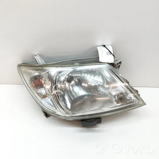 Toyota Hilux (AN10, AN20, AN30) Headlight/headlamp 811100K080