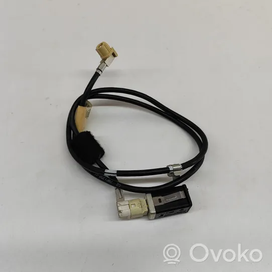 BMW X5 E70 Enchufe conector USB 9196805