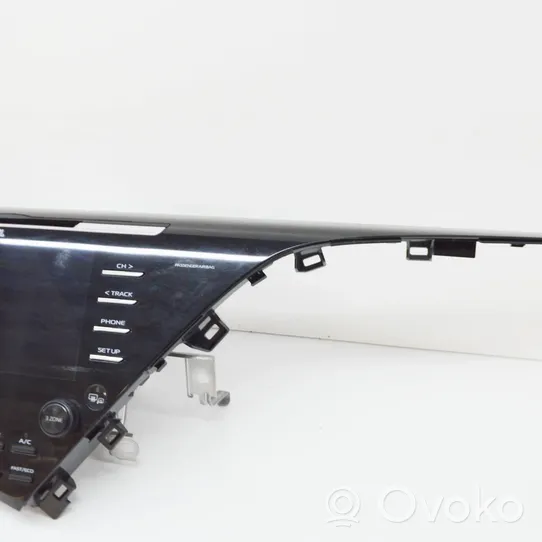 Toyota Camry VIII XV70  Radio/CD/DVD/GPS-pääyksikkö 8614033D80