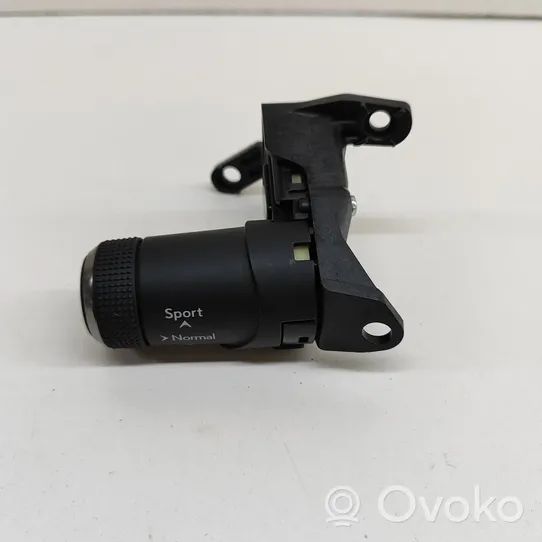 Lexus UX Muut kytkimet/nupit/vaihtimet 8409176040