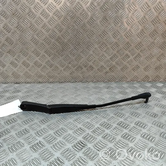 Volkswagen Touareg II Windshield/front glass wiper blade 7P0955409B