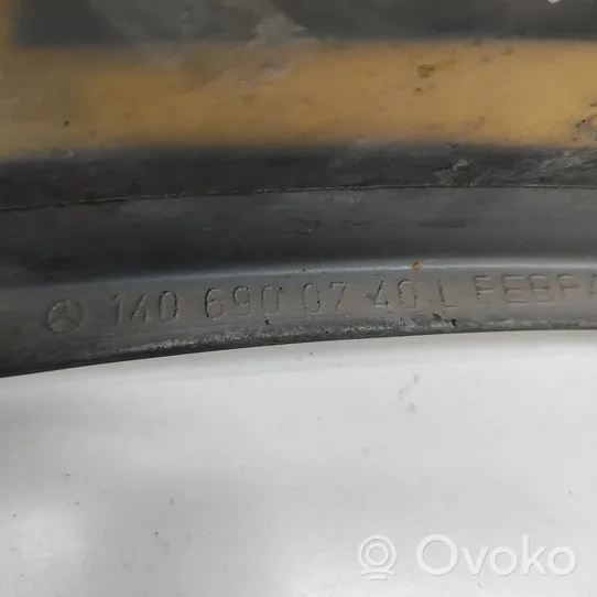 Mercedes-Benz S W140 Listwa tylnego błotnika A1406900740