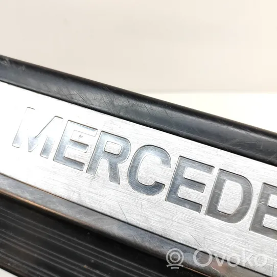 Mercedes-Benz S W140 Einstiegsleiste Zierleiste vorne A1406800535