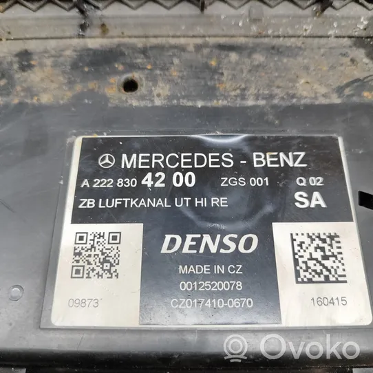 Mercedes-Benz S W222 Parte del condotto di aspirazione dell'aria A2228304200